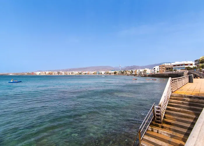Casa Daura Playa De Front ארינאגה